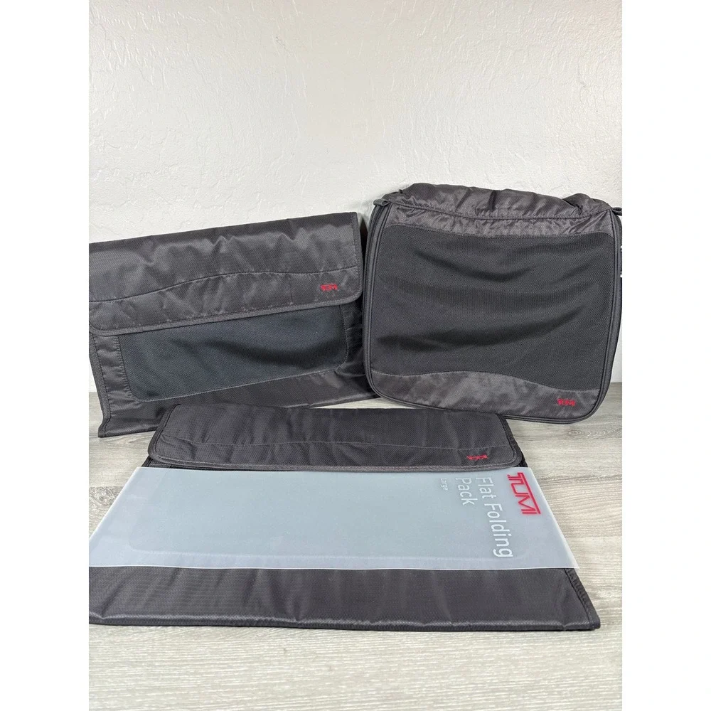 TUMI L and M Flat Folding Pack & Packing Cube Travel Accessory Set Grey 3 Piece